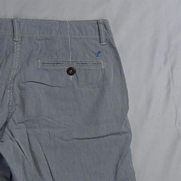 American Eagle 30 x 9" Blue White Stripe Classic Chino Shorts - Picture 5 of 7